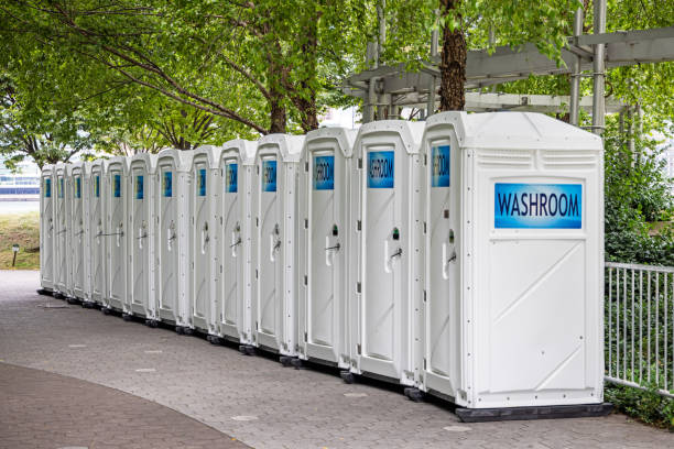 Best Deluxe Portable Toilet Rental  in Ten Mile Run, NJ